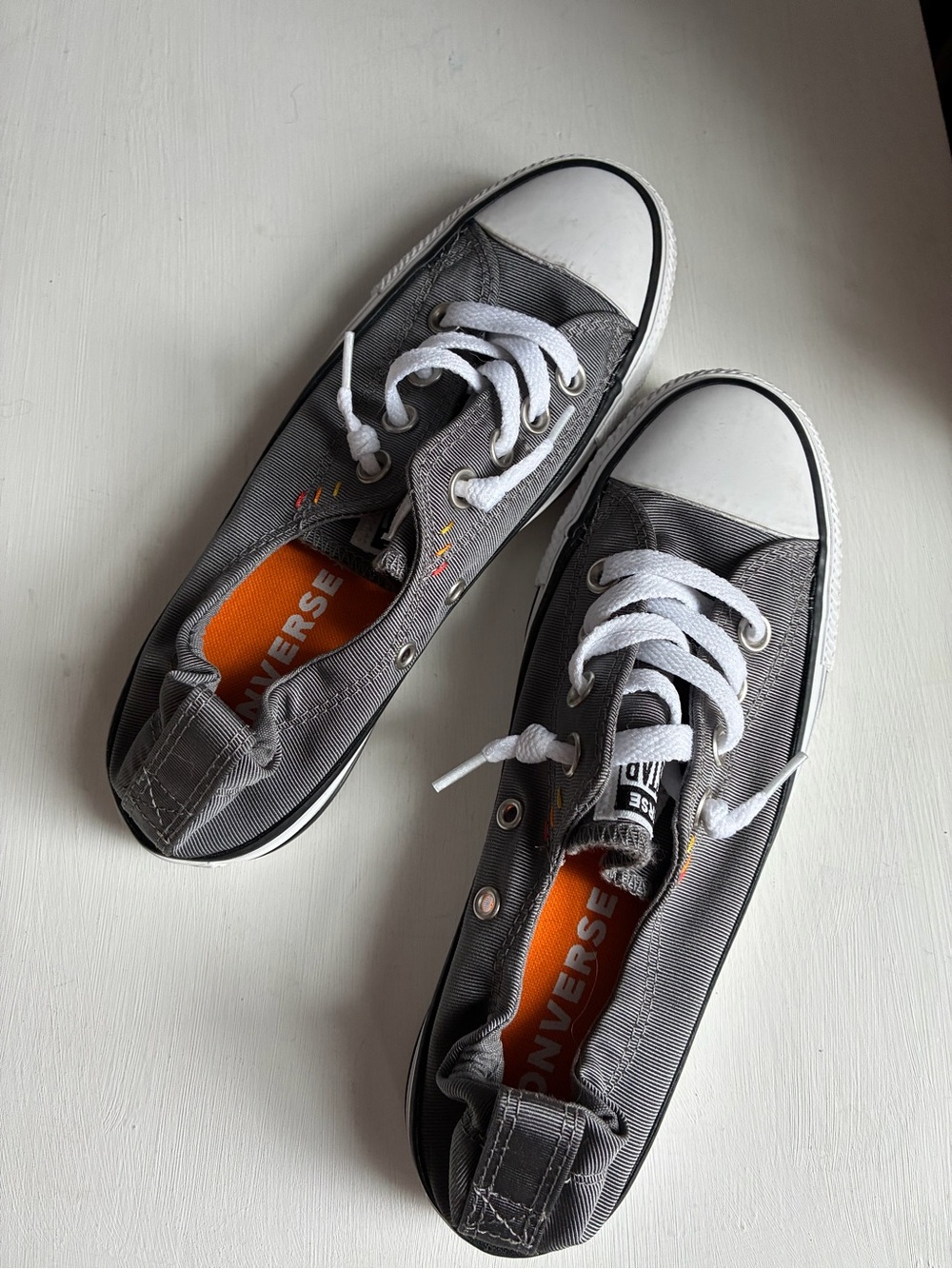 Converse Chuck Taylor All Stars sneakers, Dark gray. Size 6 Like New!